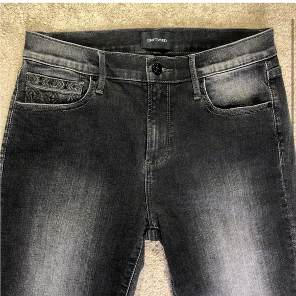 Driftwood embroidered Cuffs Skinny Jeans - Picture 3 of 13